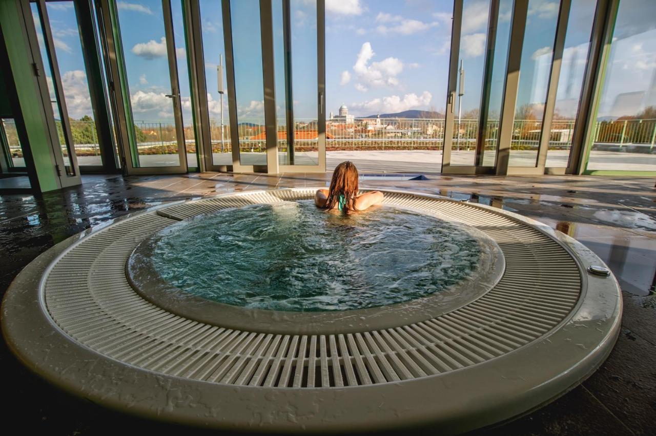 Wellness Hotel Thermal Sturovo Luaran gambar