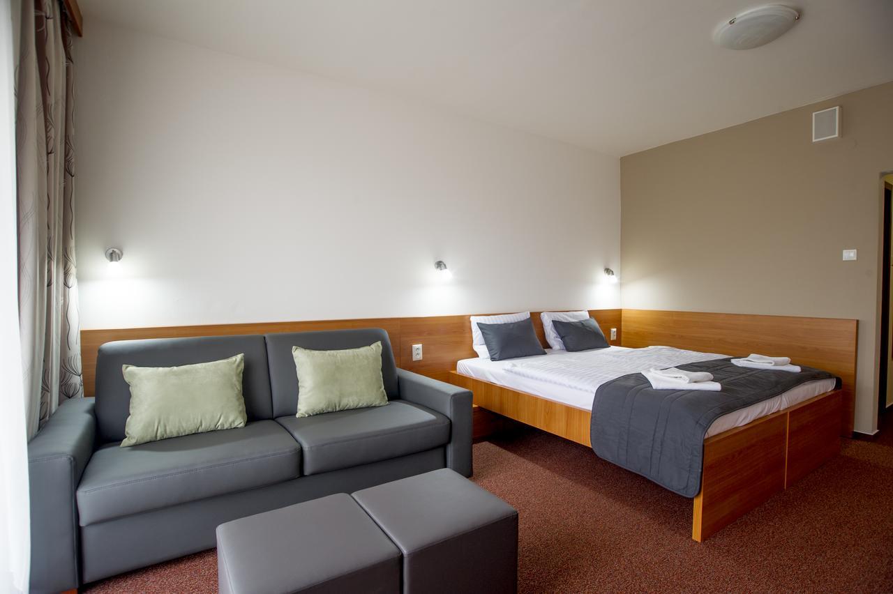 Wellness Hotel Thermal Sturovo Luaran gambar