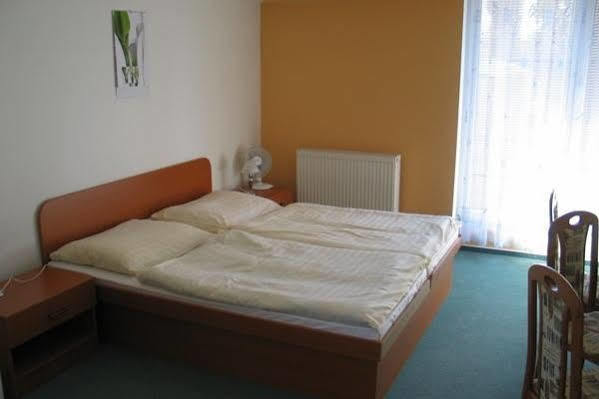 Wellness Hotel Thermal Sturovo Luaran gambar