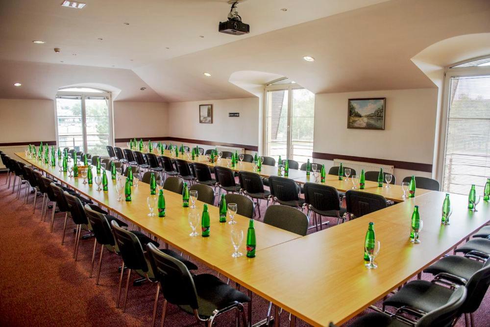 Wellness Hotel Thermal Sturovo Luaran gambar