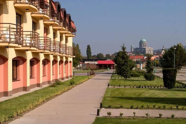 Wellness Hotel Thermal Sturovo Luaran gambar