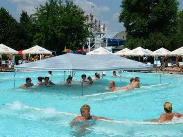 Wellness Hotel Thermal Sturovo Luaran gambar